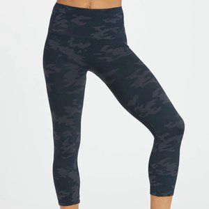 Spanx Look At Me Now Seamless Leggings Black Camo L